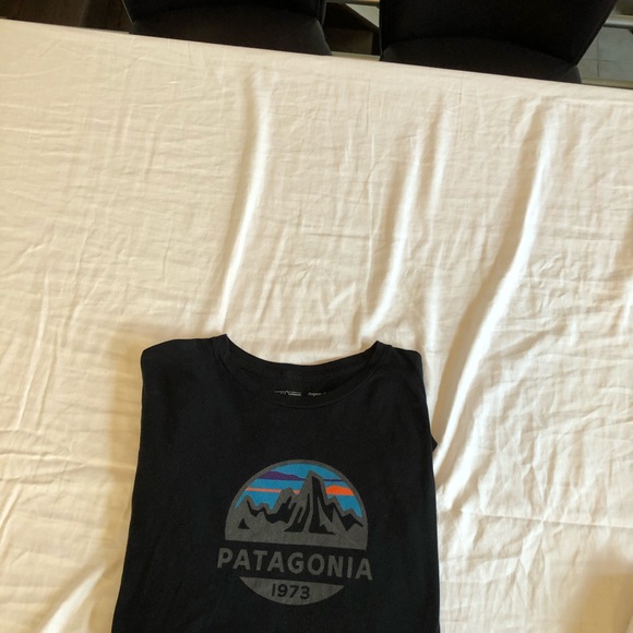 Patagonia t shirt - Picture 3 of 3